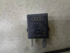 Реле Volkswagen Golf 6 2009-2012 Номер OEM 4H0951253C