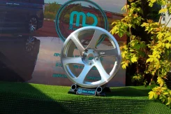 3SDM 0.06. 8.5x18", 5x114.3, ET35. ��� ����� �� ������� ����