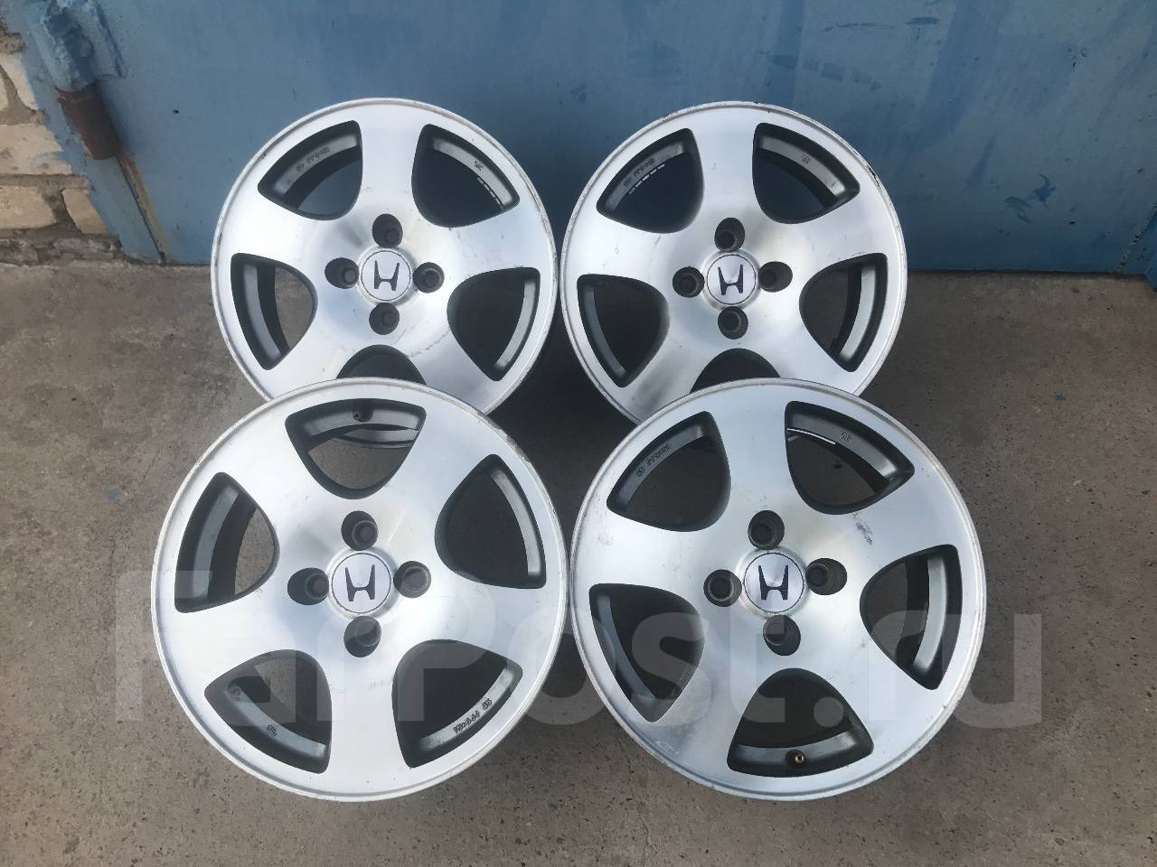 Honda r16 4 100. б/у диски r16 на хонду нрв. литье хонда r15. ковка всмпо r14. литьё 4х100 r14 honda.