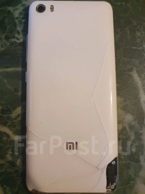 Xiaomi Mi5. �/�, �����, 4G LTE, Dual-SIM, NFC ����