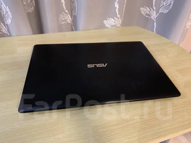 Asus X553M. 15.6", 1,8����, ��� 4 ��, ���� 930���, WiFi: 1, Bluetooth: 1 ����