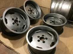 RH Wheels. 8.5/9.5x16", 5x120, ET10/14, �� 72,6���. ����