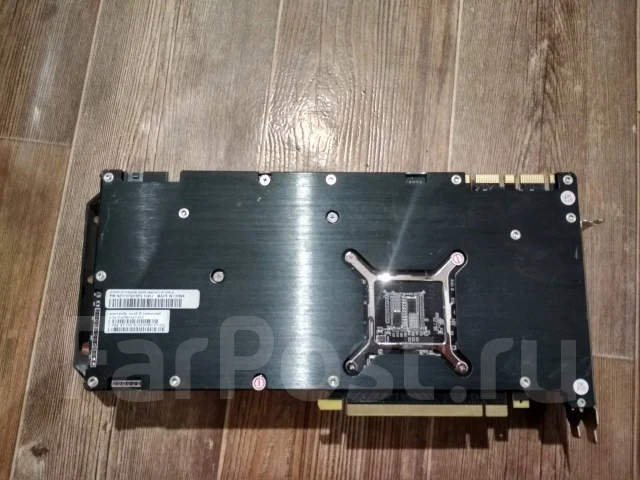 GeForce GTX 1070 ����