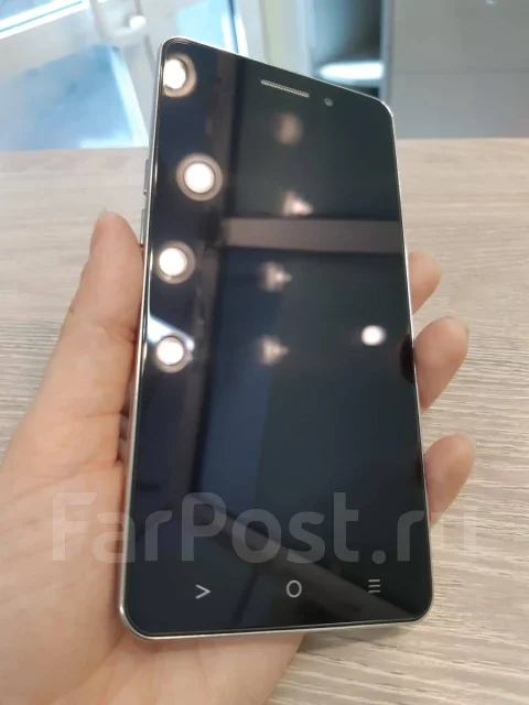Highscreen Power Five Evo. �/�, �����, 4G LTE ����