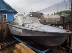 Амур-Д. 1995 год год, длина 5,50 м., двигатель подвесной, 60,00 л.с., бензин