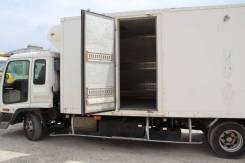 Isuzu Forward. Isuzu forward 2002 год Рефрижератор в наличии, 7 200 куб. см., 8 000 кг., 4x2