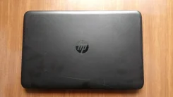 HP 15. 15.6", 1,6����, ��� 4 ��, ���� 240���, WiFi, Bluetooth, ����������� �� 4��.