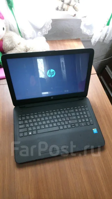 HP 15. 15.6", 1,6����, ��� 4 ��, ���� 240���, WiFi: 1, Bluetooth: 1, ����������� �� 4��. ����