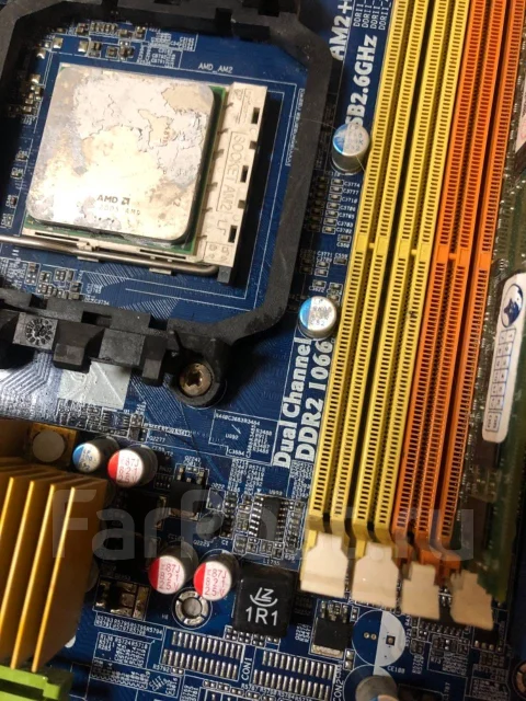 Socket AM2+ ����