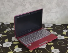 Asus Eee PC. WiFi, Bluetooth