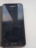 Samsung Galaxy J7. �/�