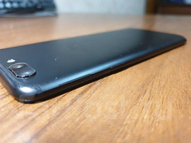 OnePlus 5. �/�, ������, 3G, 4G LTE, Dual-SIM, NFC ����