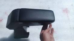 Подлокотник Renault Sandero Stepway