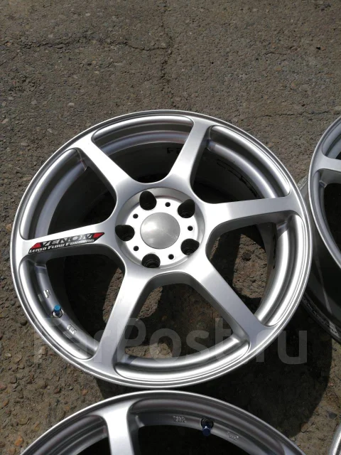Avangrade. 7.0/8.0x17", 5x114.3, ET35/34 ����