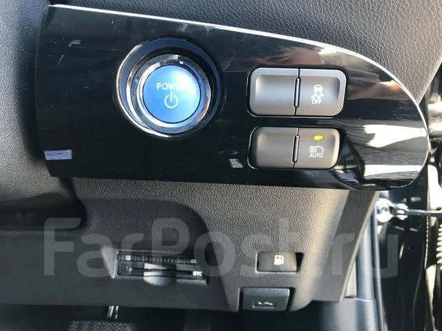 Toyota Prius. �������, ��������, 1.8 (98��.�.), �������������, 49 000����. ��, �/�. ��� ����� �� ������������ ����