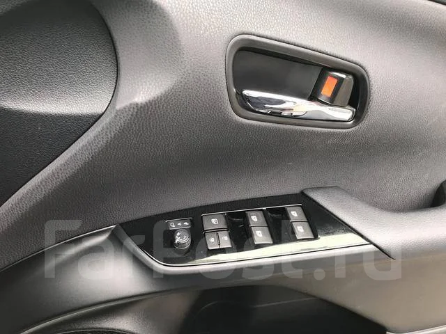 Toyota Prius. �������, ��������, 1.8 (98��.�.), �������������, 33 000����. ��, �/�. ��� ����� �� ������������ ����