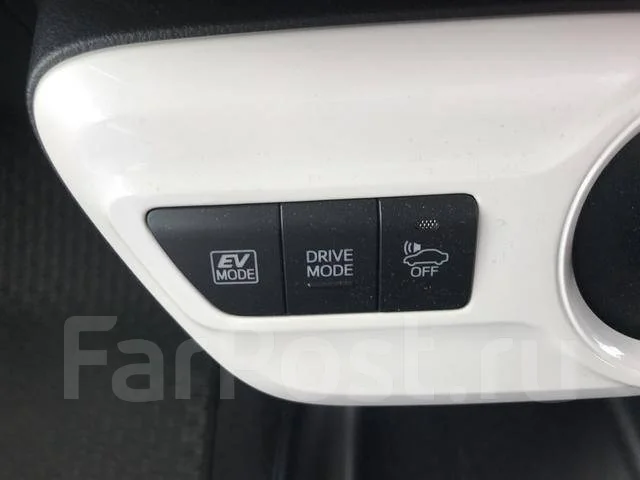 Toyota Prius. �������, ��������, 1.8 (98��.�.), �������������, 33 000����. ��, �/�. ��� ����� �� ������������ ����