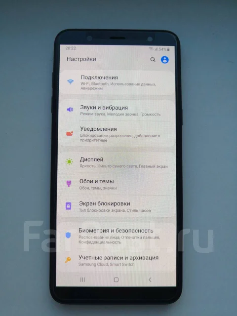 Samsung Galaxy J8. �/�, ������, 4G LTE ����