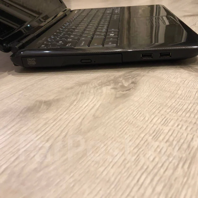 Asus K50AB. 15", 2,3����, ���� 300���, WiFi: 1, Bluetooth: 1 ����