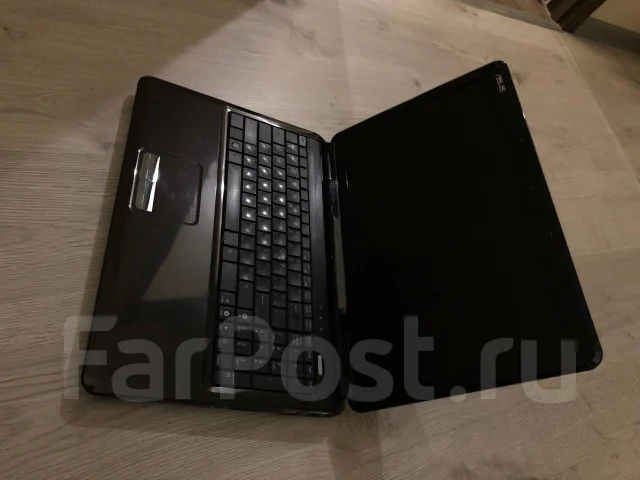 Asus K50AB. 15", 2,3����, ���� 300���, WiFi: 1, Bluetooth: 1 ����