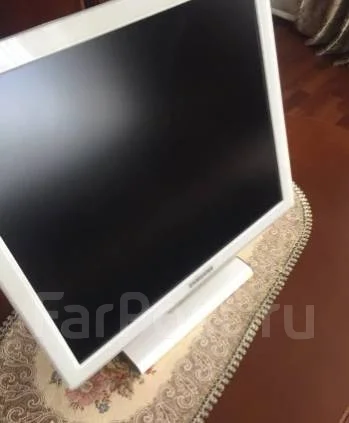 Samsung. 19" ����