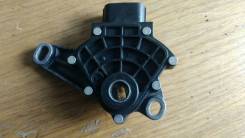 Датчик положения селектора акпп. Toyota: Ractis, Premio, Allion, Allex, ist, Vios, Vitz, Corolla Axio, Porte, Avensis, XA, RAV4, Scion, Corolla, Raum...