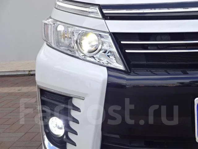 Toyota Voxy. �������, 4wd, 2.0 (152��.�.), ������, 36����. ��. ��� ����� �� ������������ ����