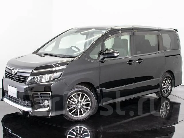 Toyota Voxy. �������, ��������, 2.0 (152��.�.), ������, 68����. ��. ��� ����� �� ������������ ����
