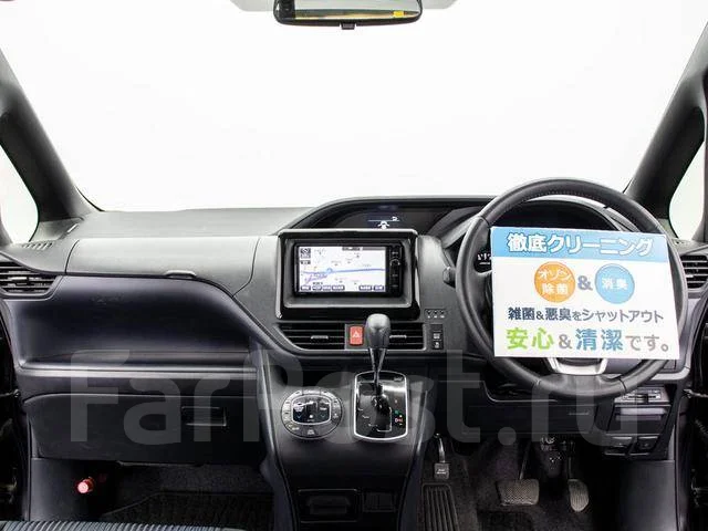 Toyota Voxy. �������, ��������, 2.0 (152��.�.), ������, 68����. ��. ��� ����� �� ������������ ����