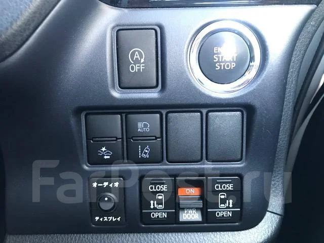 Toyota Voxy. ��������, ��������, 2.0 (99��.�.), ������, 15����. ��. ��� ����� �� ������������ ����