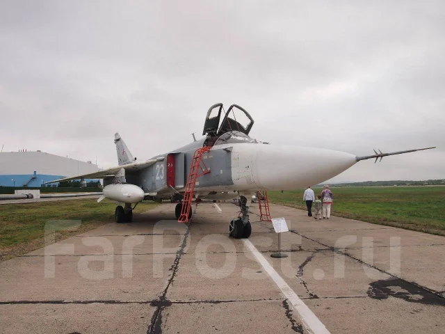 Olympus Pen E-PL3 Kit. 10 - 14.9 �� ����