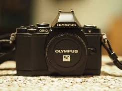 Olympus E-M5 Body. 10 - 14.9 �� ����