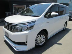 Toyota Voxy. ��������, ��������, 1.8 (99��.�.), ������, 31����. ��. ��� ����� �� ������������ ����