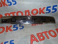Накладка на дверь багажника. Renault Duster, HSA, HSM Двигатели: F4R, H4M, K4M, K9K
