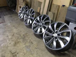 Rial Lugano. 8.0x8", 5x112, ET-50 ����