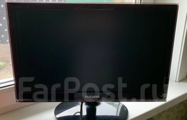 Samsung. 21.5" ����