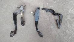Педаль. Audi A6 Audi A4 Audi S4 Volkswagen Passat, 3B2, 3B5 Двигатели: 1Z, ACK, ADP, ADR, AEB, AEG, AFB, AFH, AFN, AFY, AGE, AGZ, AHA, AHH, AHL, AHU...