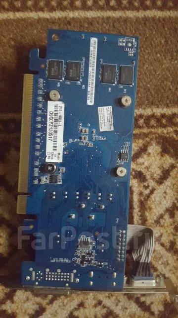 GeForce 210 ����