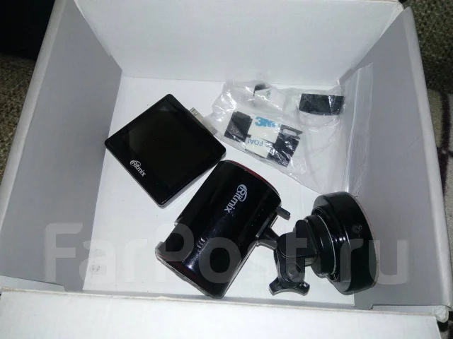 Ritmix AVR-697T ����