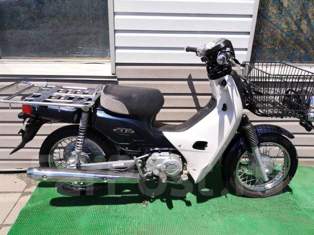 Honda super cub aa04