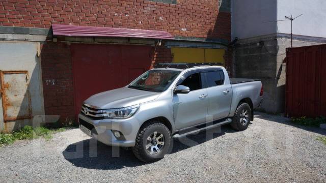 Toyota hilux багажник