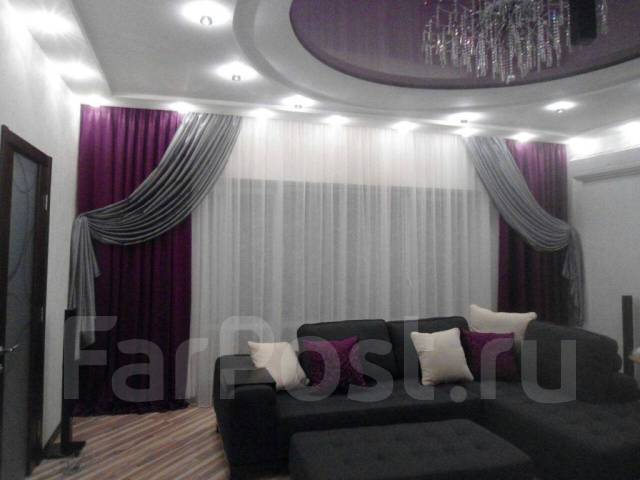Фиолетовые шторы в интерьере фото в гостиной