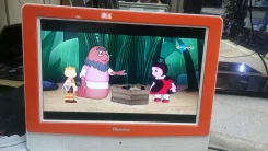 Hisense. LCD (��) ����