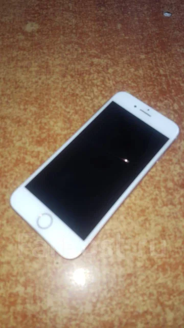 Apple iPhone 8. �/�, �������, �������, 3G, 4G LTE ����