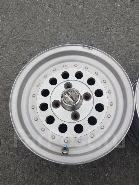 Keskin KT17 Hurricane. 6.0x14", 4x114.3, ET15, �� 75���. ����