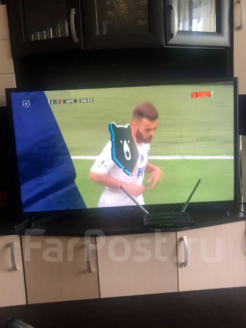 Samsung UE40J5200. LED ����