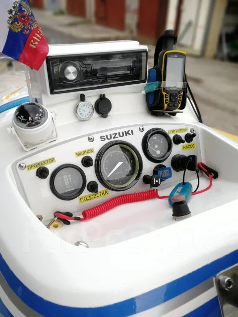 Suzuki. 1989 ���, ����� 4,1��., ��������� ������������, 50��.�., ������ ����