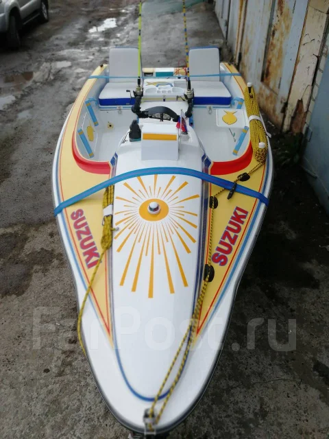 Suzuki. 1989 ���, ����� 4,1��., ��������� ������������, 50��.�., ������ ����