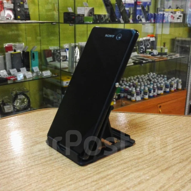 Sony Xperia M5. �/�, ������, 3G ����