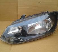 Фара. Volkswagen Polo, 6R1 Двигатели: AES, AUA, AXU, AXX, AZQ, BAD, BBM, BBY, BKY, BLG, BMD, BME, BZG, CAVB, CAVE, CAYA, CAYB, CAYC, CBZA, CBZB, CBZC...